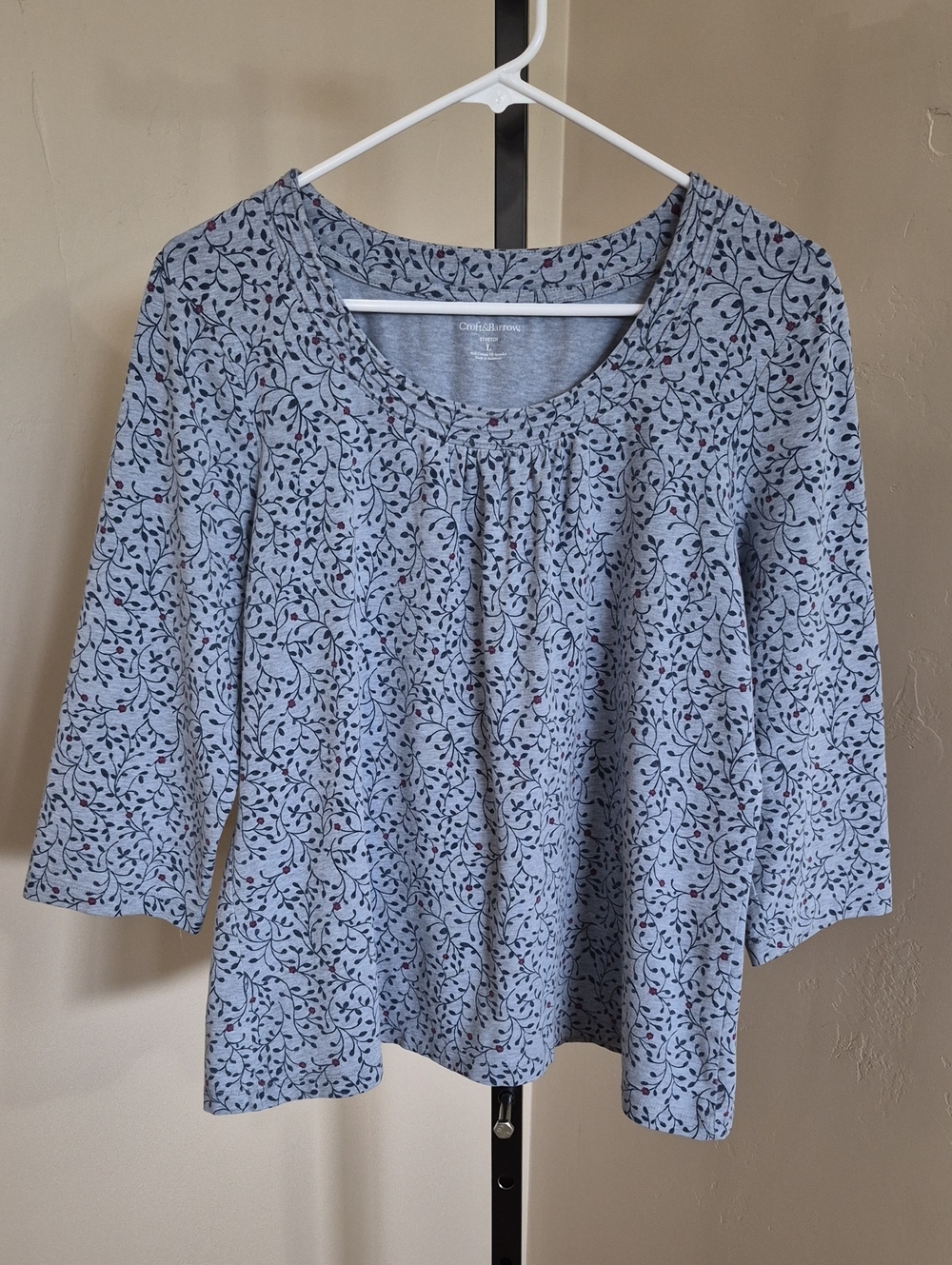 croft & barrow Light Blue Floral Crewneck 3/4 Sleeve Top Size L